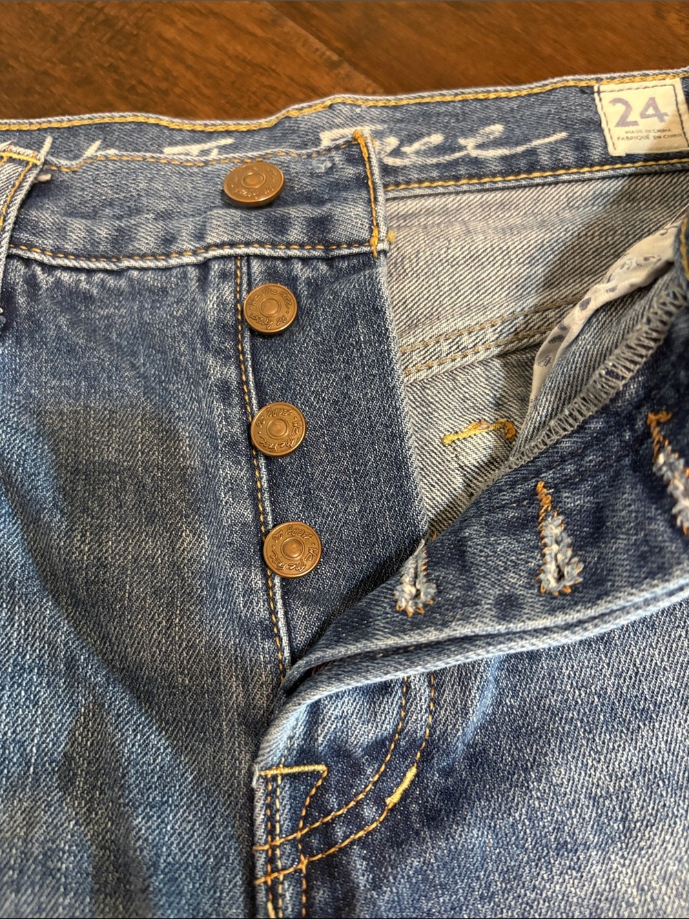 We the free denim cut off shorts size 24 - Picture 3 of 5